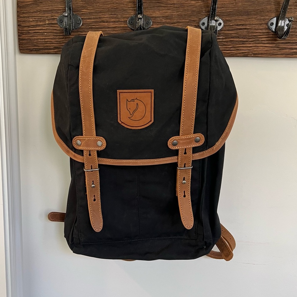 Fjallraven rucksack no 21 small (black/tan)